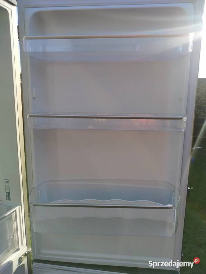 Lodówka Ariston Hotpoint EBDH 18223F sprawna Kiekrz
