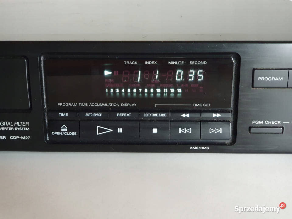 Sony MINI MIDI CD player CDP M 27 XX7