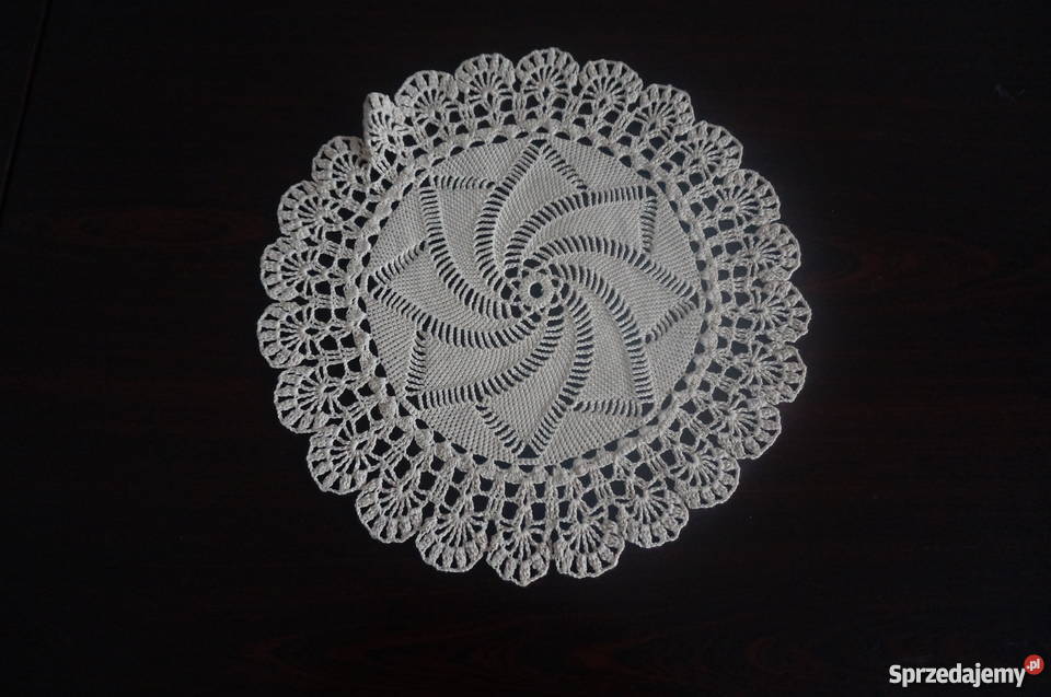 obrus serweta bieżnik szydełkowy rękodzieło Obrusy i serwety Libiszów-Kolonia