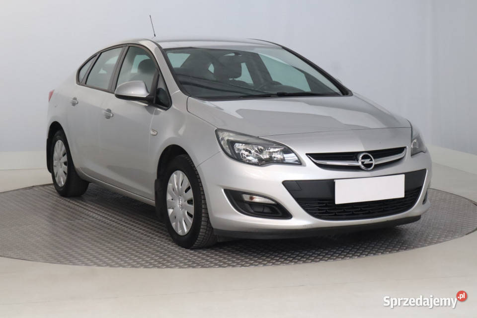 Opel Astra 16 16V srebrny Zabrze sprzedam