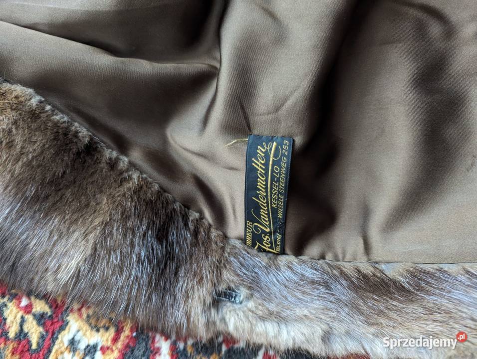 Futro naturalne vintage z piżmaka LXL Lublin