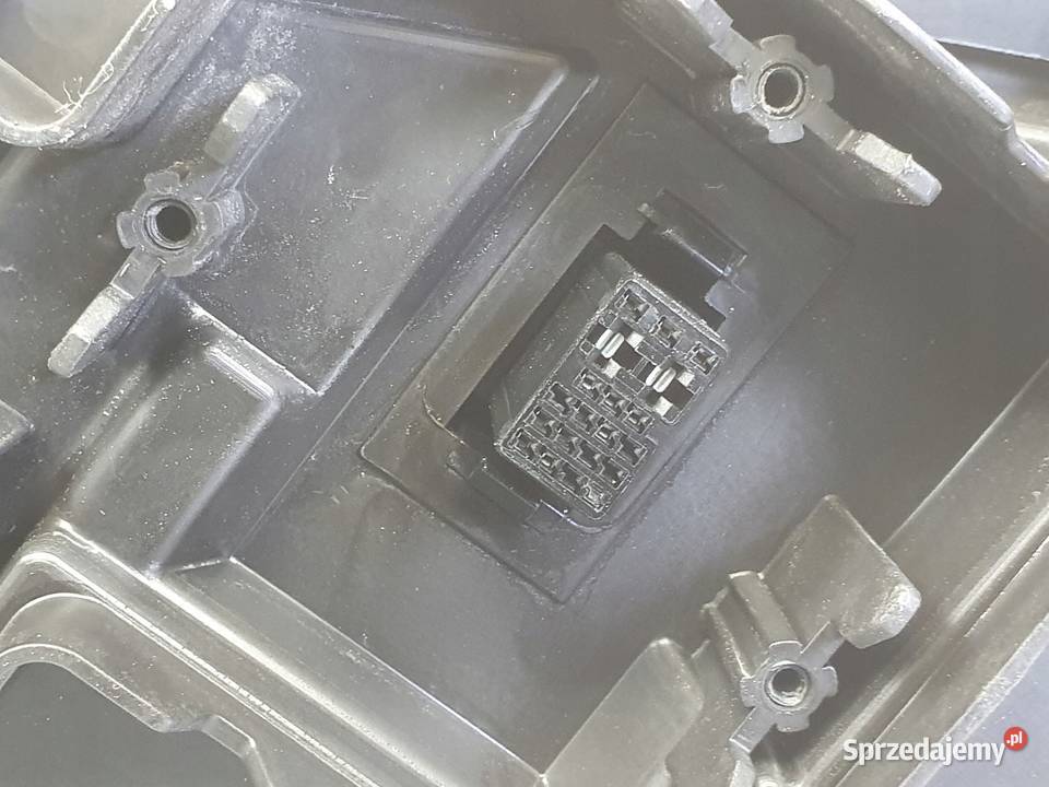 LAMPA Volvo V70 III S80 II prawa prawy przód Chełm sprzedam