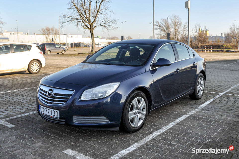 Opel Insignia 16T 180