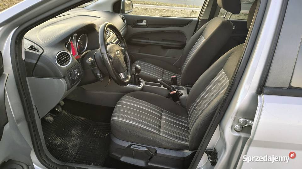 Ford Focus MK2 Lift 16 benzyna 2008 z Niemiec 250000km sprzedam