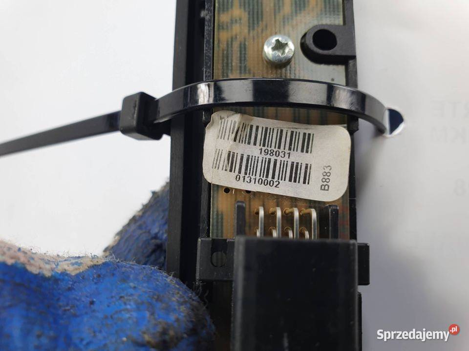 PRZYCISK MASERATI QUATTROPORTE S 198031 kujawsko-pomorskie Lipno