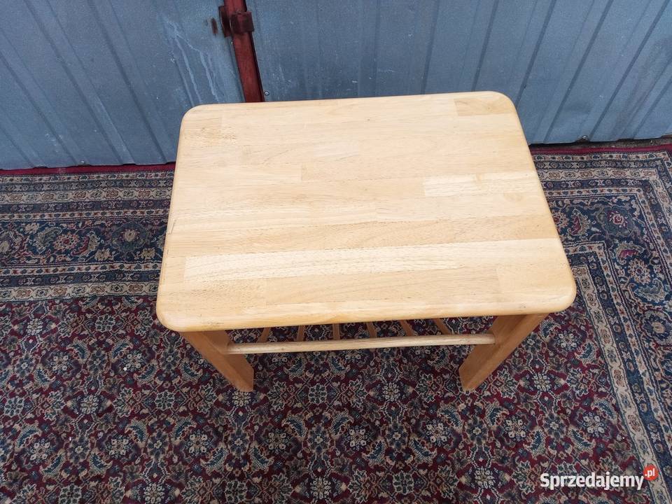 Stolik sprzedam Borówno