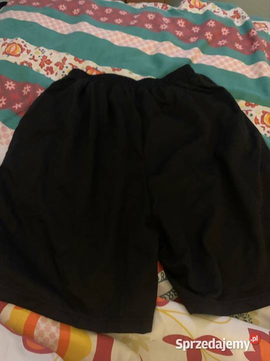 Spodenki corteiz Rozmiar L