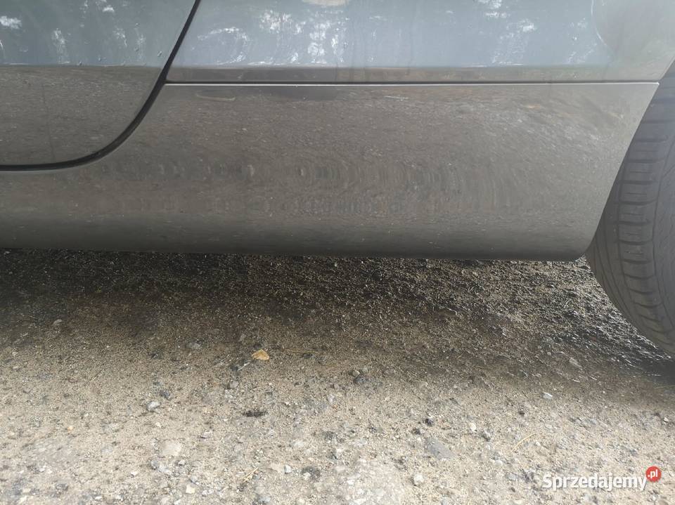 LISTWA PROGOWA LEWA STRONA AUDI TT 8J LX7Z osobowe Przystajń
