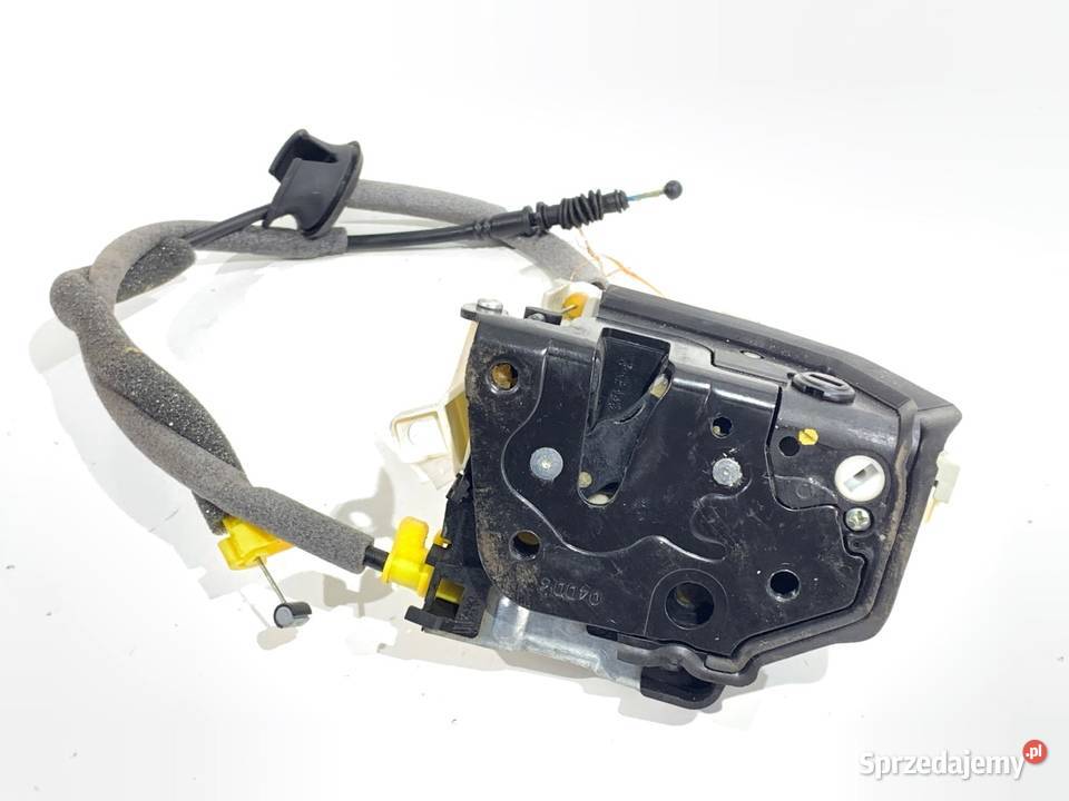 ZAMEK DRZWI PRAWY TYŁ AUDI A4 B9 Kombi