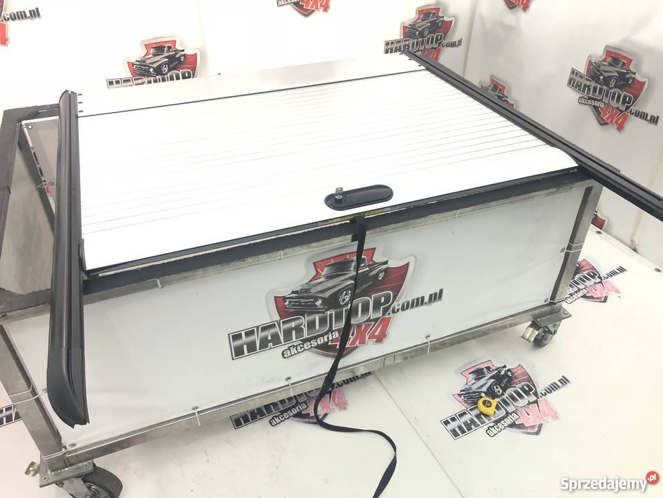 Roleta Nissan Navara NP300 2018 3 Pasłęk