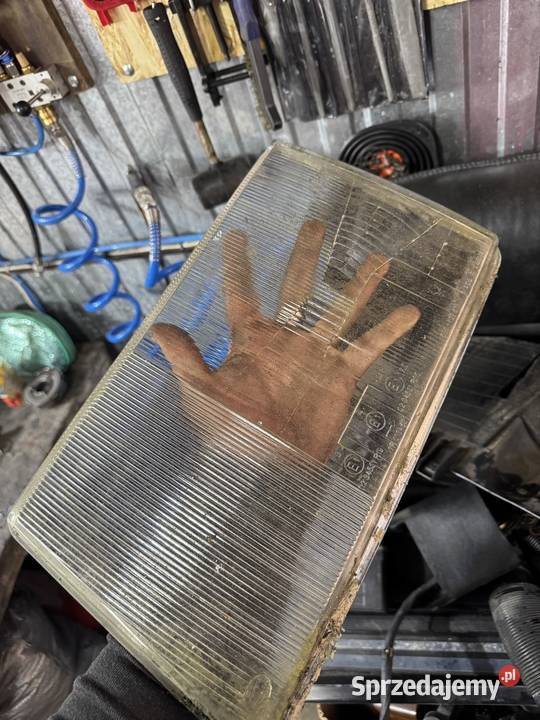 Lampa Hella w124 plus szkło śląskie Poraj