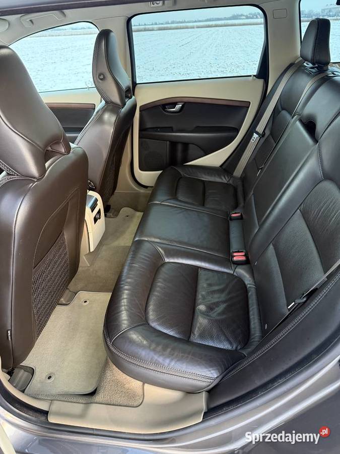 Volvo XC 70 D5 Summum Wrocław