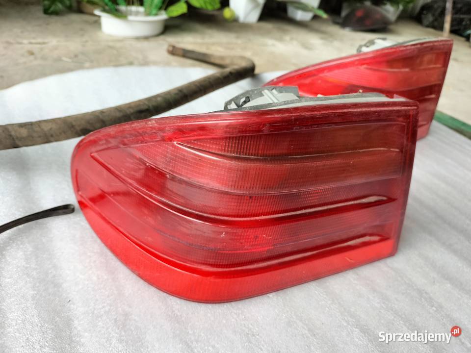 MercedesBenz E W210 LAMPA TYŁ TYLNA LEWA Kamień-Kolonia