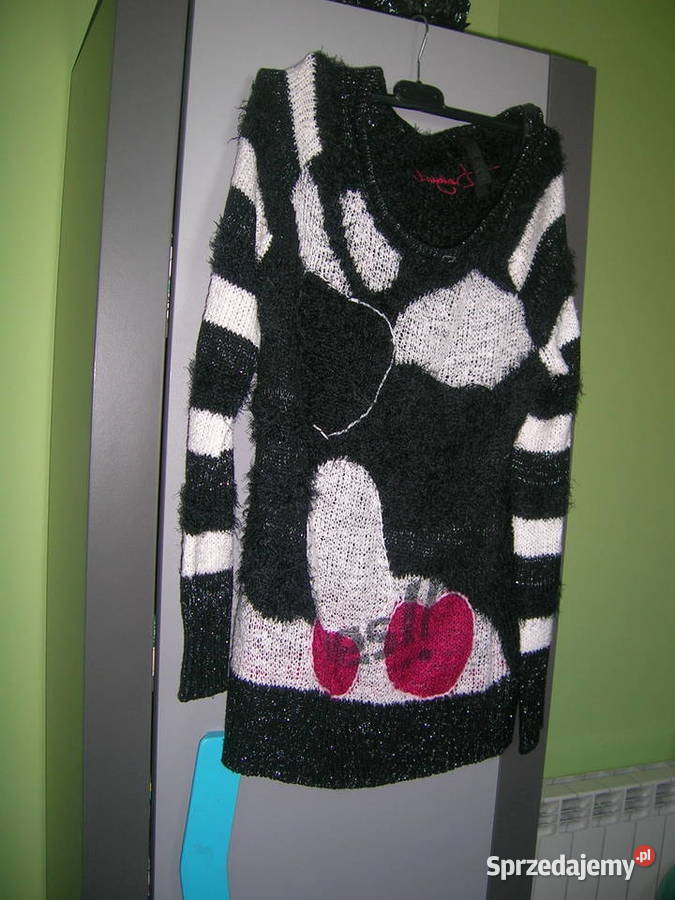 Swetr Desigual z sercem Rozmiar 42(XL) Czarna