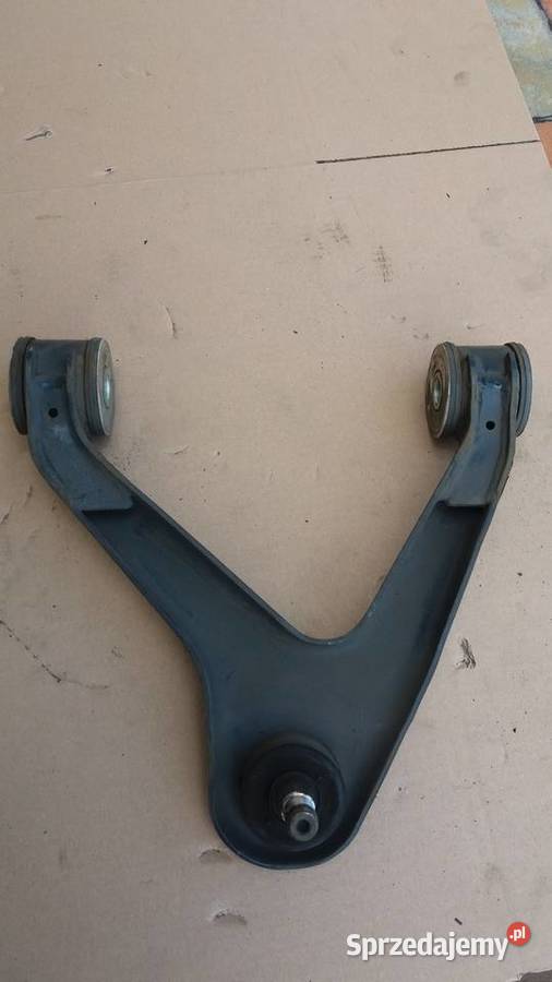 Wahacz dolny i górny lewa strona IVECO DAILY