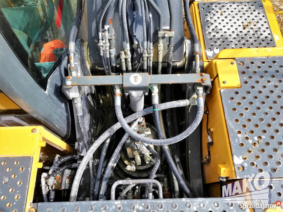 VOLVO Koparka gąsienicowa VOLVO EC 240 CL 2007r świętokrzyskie Ostrowiec Świętokrzyski