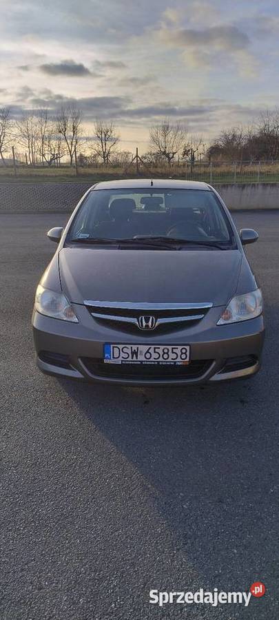 Honda City 13 benzyna 83 2008 r