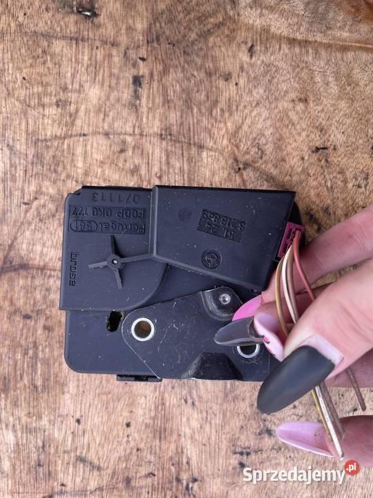 Zamek szyby bagażnika BMW E91 E61