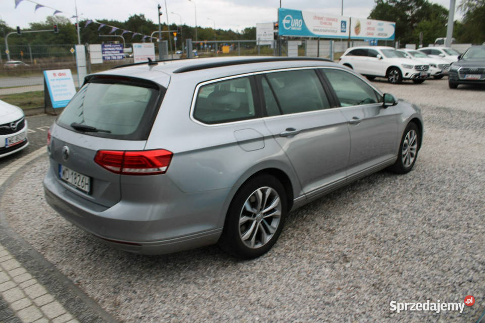Volkswagen Passat Salon Polska I właściciel garażowany Warszawa