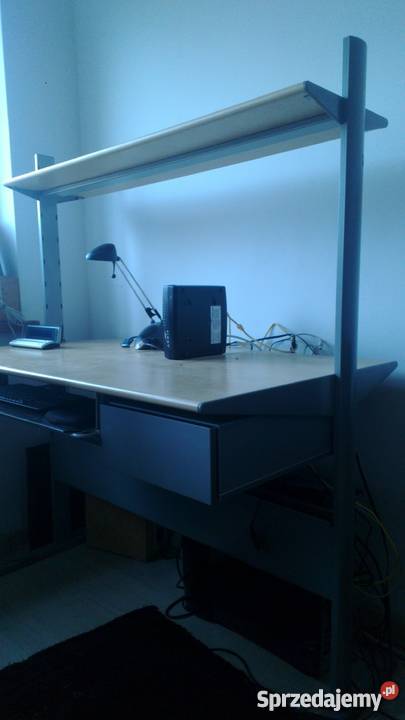 Biurko IKEA FREDRIK z szuflada i polka na pomorskie