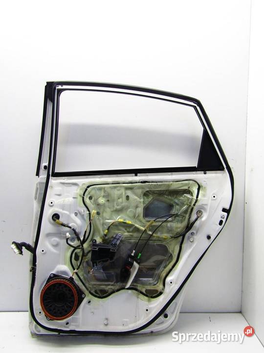 DRZWI TYLNE PRAWY TYŁ 070 TOYOTA PRIUS III LIFT Drzwi