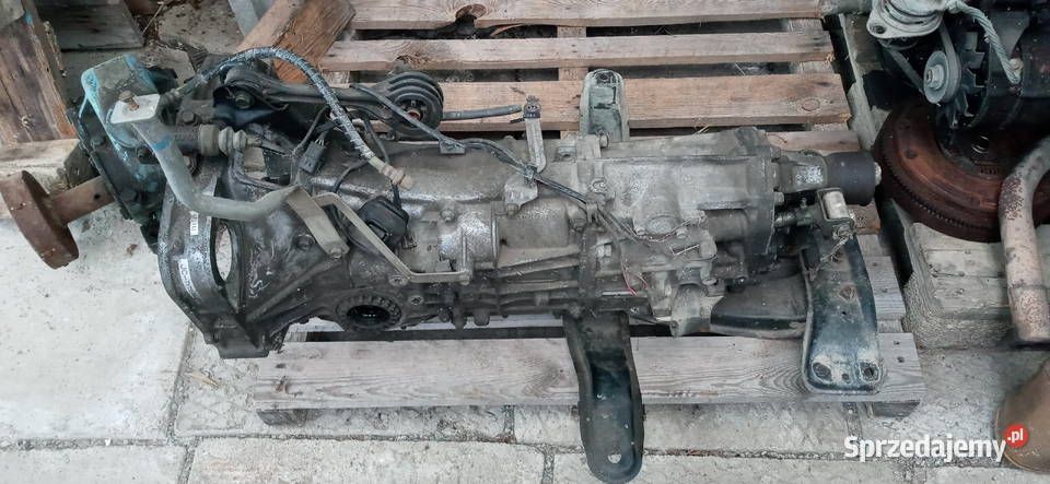 Skrzynia biegów reduktor Subaru Forester SF SG łódzkie Sieradz sprzedam