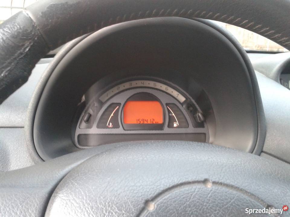 Citron C2 VTR 14 HDi 2005 światła przeciwmgłowe Tomaszów Mazowiecki