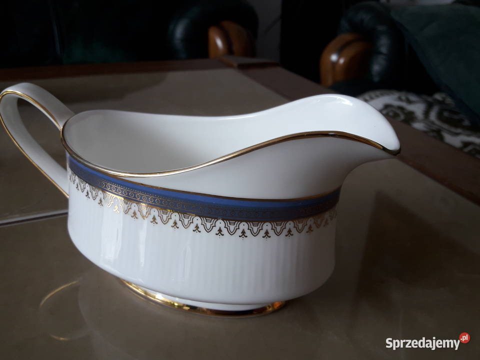 Porcelana Royal Albert sosjerka plus mlecznik lubelskie Janów Lubelski