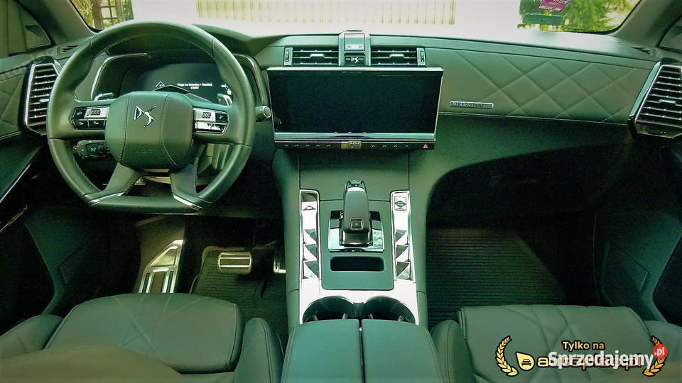 DS 7 Crossback 16 DS7 RIVOLI 225 Bogate benzyna Rogów