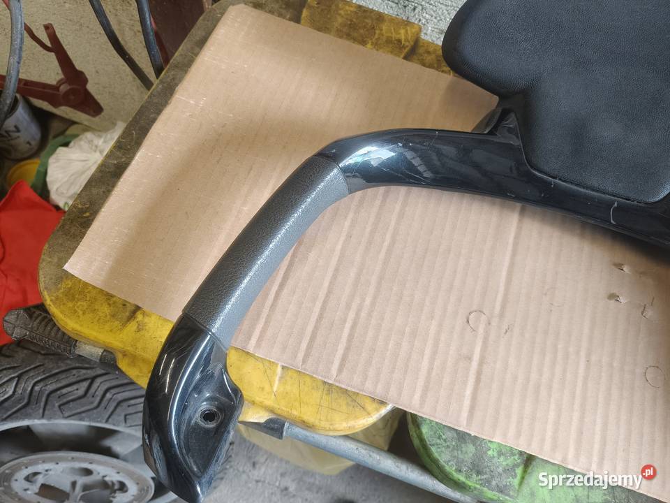 Piaggio x8 Xevo oparcie pasażera Pozostałe Dębica sprzedam