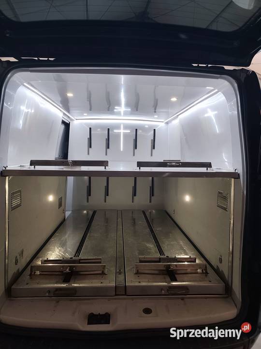 FORD TRANSIT CUSTOM KARAWAN 4 trumny 22 Diesel Chełm