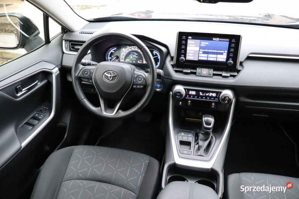 Toyota RAV 4 25 Hybrid podgrzewane fotele sprzedam