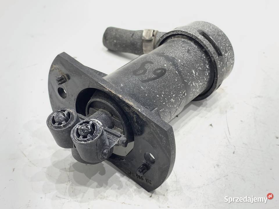 SPRYSKIWACZ REFLEKTORA PRAWY PRZÓD AUDI A6 C6 osobowe podkarpackie