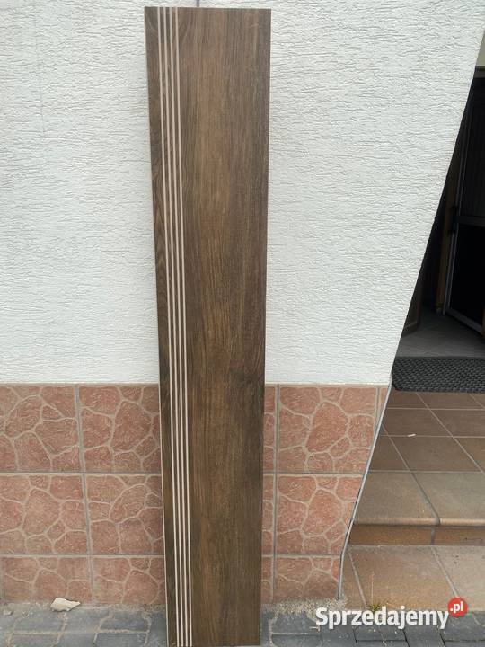 Stopnica gres ryfel drewna orzech nowość 30x180 Zakopane