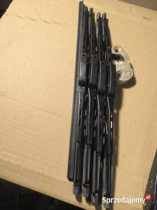 Fiat 125p wycieraczki ramiona pioro osobowe Stalowa Wola