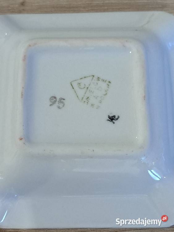 Stara Popielniczka Brydżowa Ćmielów Zestawu Radom sprzedam