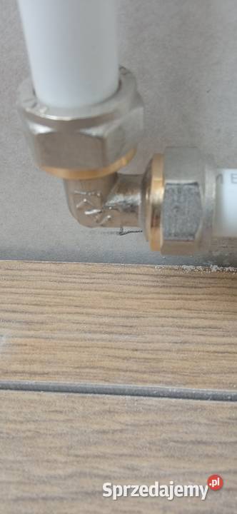 Złączki PEX 16 mm skręcane Złączki i końcówki dolnośląskie