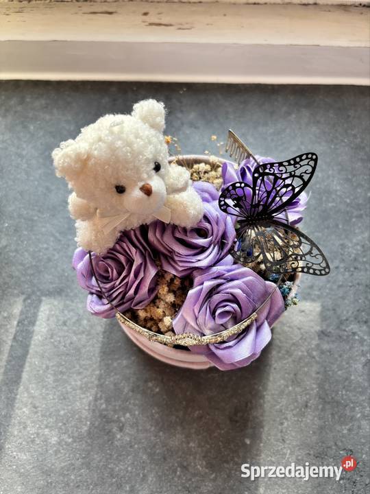 Bukiet fioletowy ze wstążek Flower box Kikół sprzedam