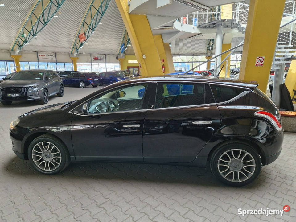 Lancia Delta OPIS W PODANEJ ROCZNA GWARANCJA III Rok produkcji 2013 Delta śląskie Mysłowice