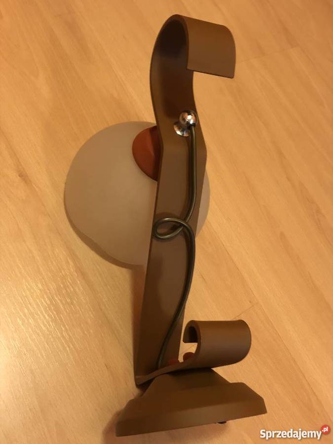 Kinkiet z kloszem metalowy inny kolor Kwidzyn