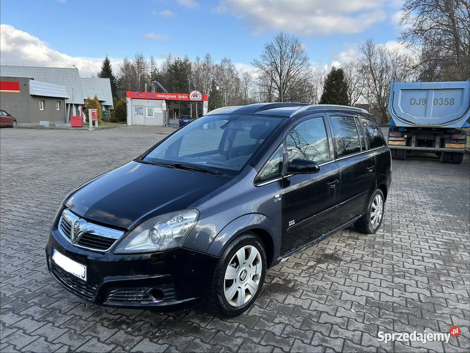 Opel zafira 7 osób nieuszkodzony Mirsk