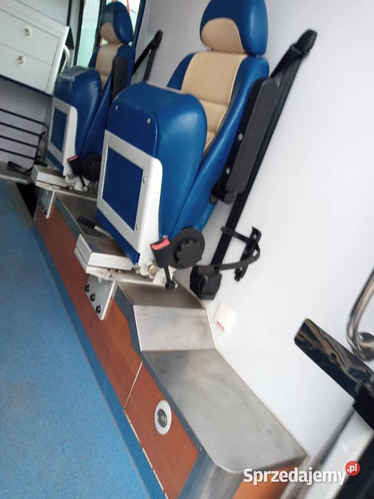 ambulans karetka biały Drągowina sprzedam