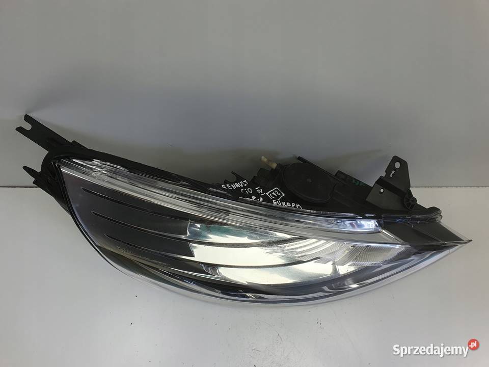 LAMPA PRAWA Renault Clio IV 1216r PRZEDNIA prawy