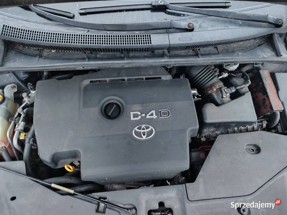 Sprzedam Avensis Niedrzwica Kościelna