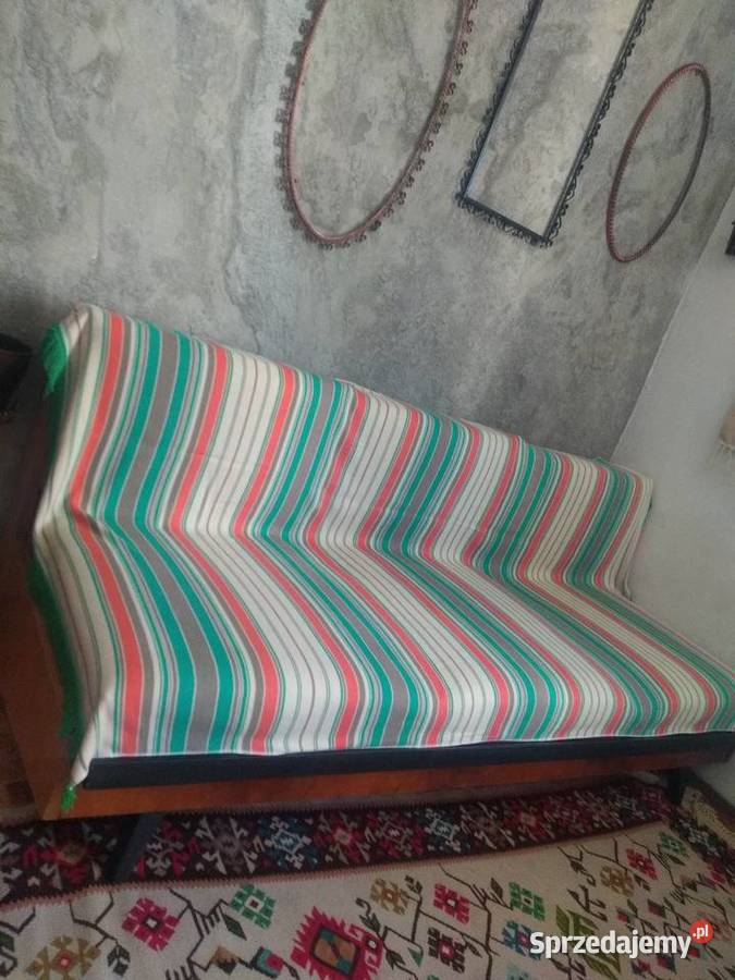 Narzuty kapy welniane pasiaki PRL śląskie Częstochowa