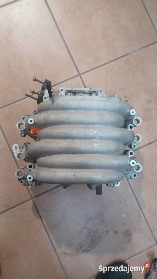KOLEKTOR SSĄCY AUDI A4 B5 28 V6 078133205D Rakoniewice sprzedam