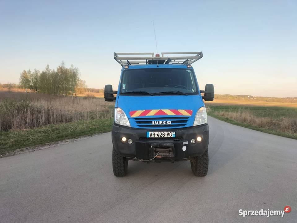 Iveco Daily 55S18W 4x4 terenowy 1KM Pozostałe Busko-Zdrój