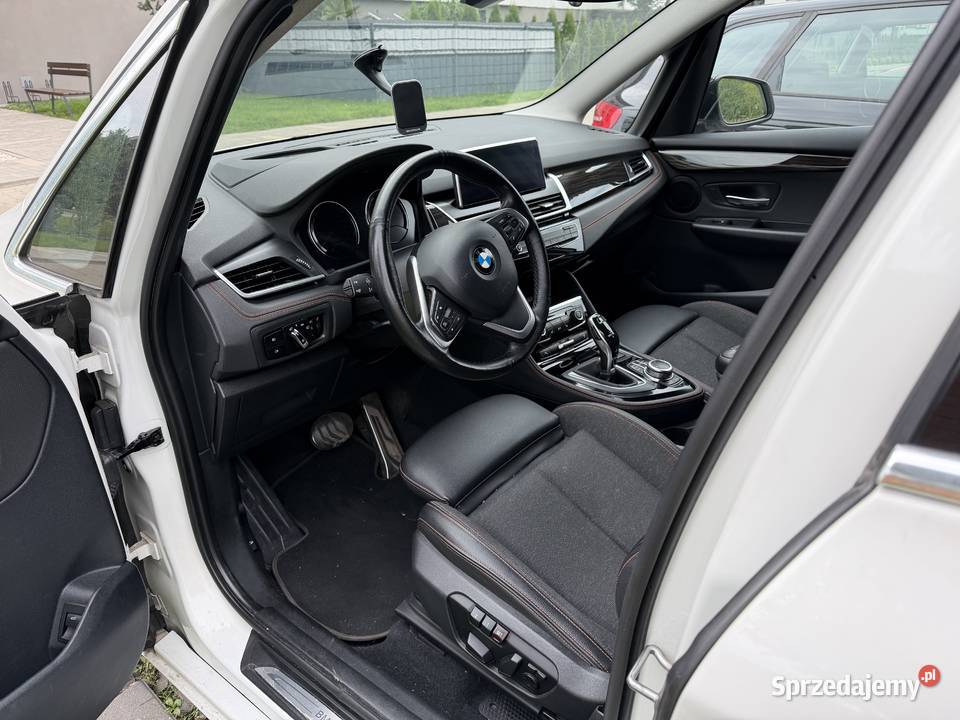 BMW 218d Gran Tourer LCI 2019 HeadUp El Fotele 1995cm3 Łódź