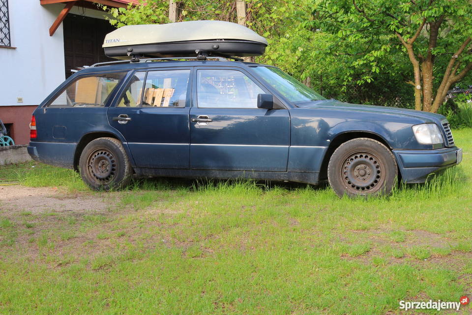 MB W124 E klasa z 1991 r automat Benzyna mały Warszawa