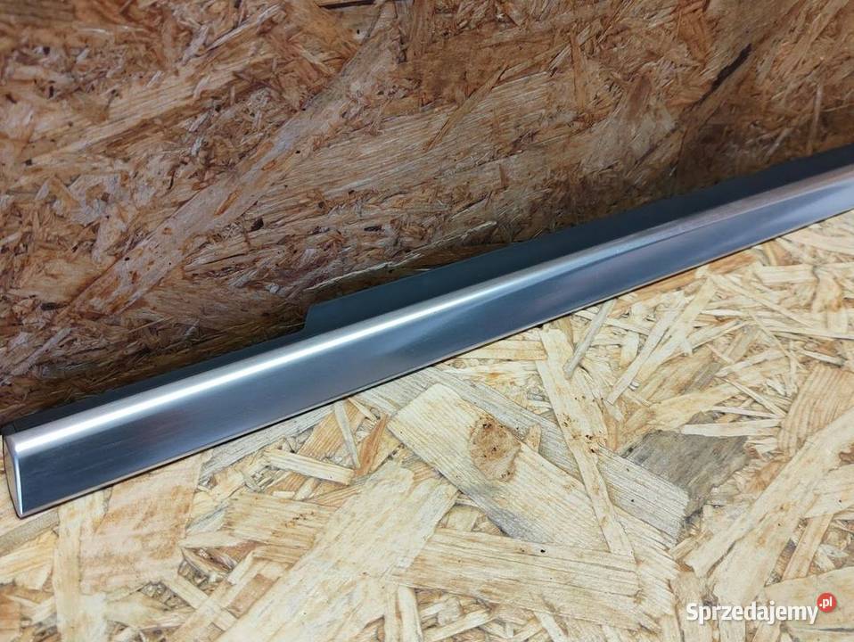 Listwa Zgarniająca Drzwi Lewy Tył Mercedes GL X osobowe wielkopolskie Pleszew